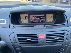 Citroen-C4 Picasso-21