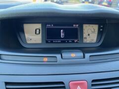 Citroen-C4 Picasso-24