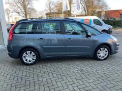 Citroen-C4 Picasso-5